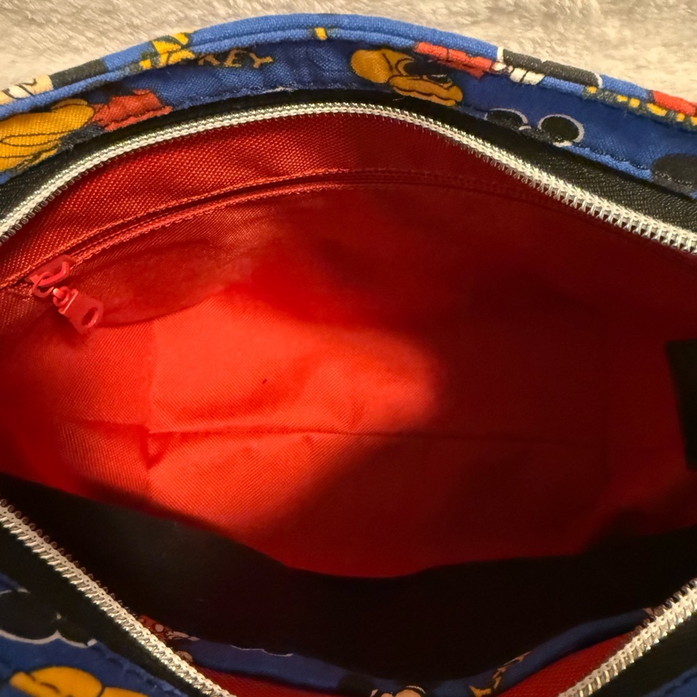Retro Adventure Crossbody - Picture 4 of 5